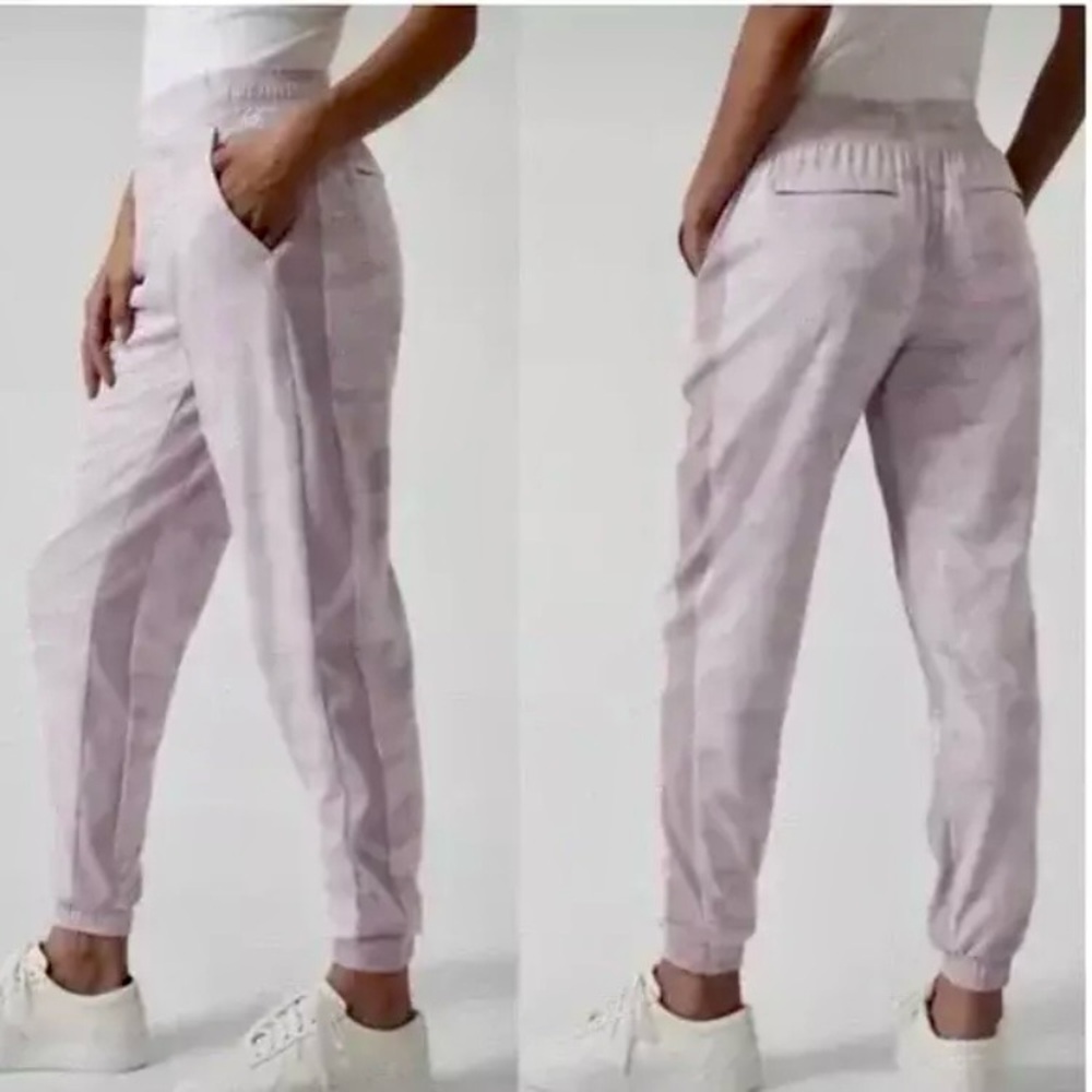 Athleta Brooklyn Lined Camo Joggers Women’s Size 2 Pull On Pickets Athleisure